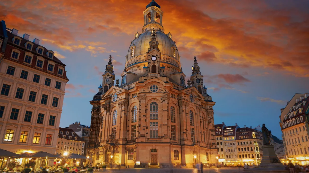 Dresden by night