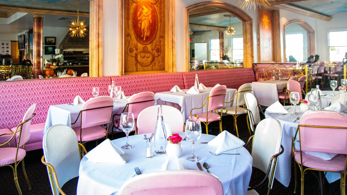 Elegant restaurant interior in Nuremberg